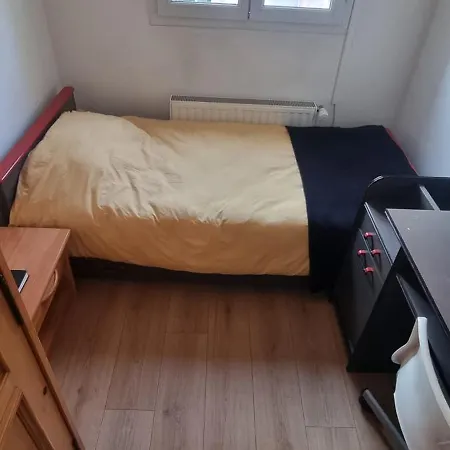 Maison De *